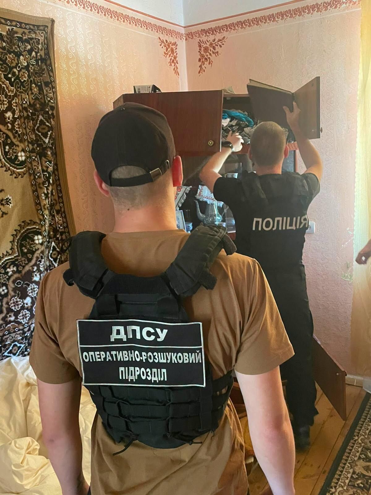 $17 000 за два маршрути: на Закарпатті зірвали переправлення через кордон $17 000 за два маршрути: на Закарпатті зірвали переправлення через кордон