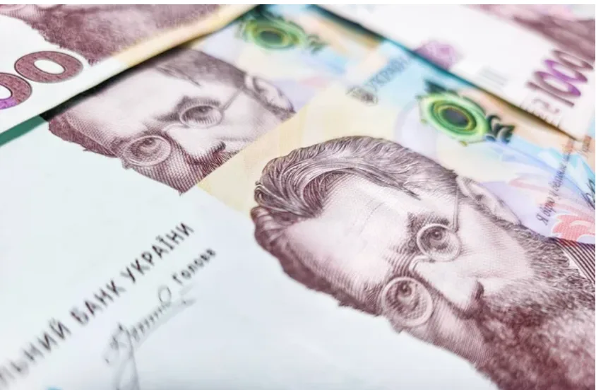 Кабмін схвалив проєкт бюджету-2027 із рекордними видатками на оборону Кабмін схвалив проєкт бюджету-2027 із рекордними видатками на оборону