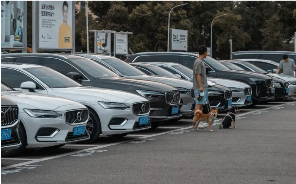 Клаус Цельмер очолить Volvo: зміни в керівництві Клаус Цельмер очолить Volvo: зміни в керівництві