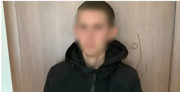 У Тернополі 20-річного хлопця підозрюють у крадіжці телефона в водія маршрутки У Тернополі 20-річного хлопця підозрюють у крадіжці телефона в водія маршрутки
