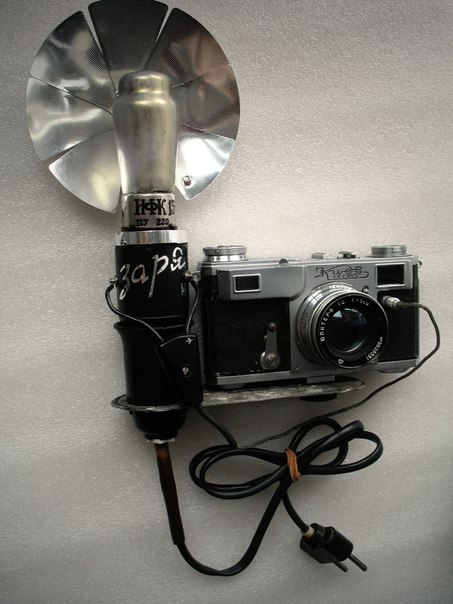 Історія фотоспалахів Історія фотоспалахів