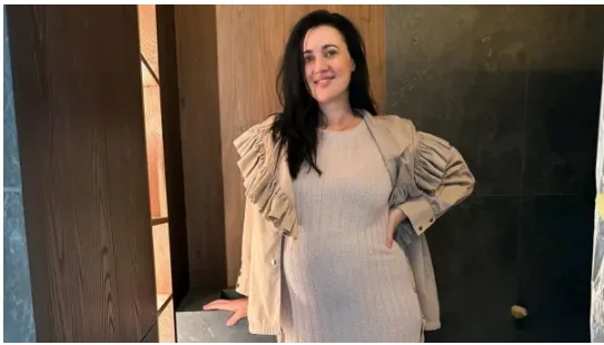 «Устиму завтра місяць»: Соломія Вітвіцька показала чуттєву фотосесію зроблену перед самими пологами «Устиму завтра місяць»: Соломія Вітвіцька показала чуттєву фотосесію зроблену перед самими пологами