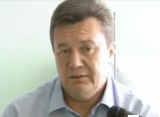 Янукович выразил сожаление японским СМИ за действия Тимошенко