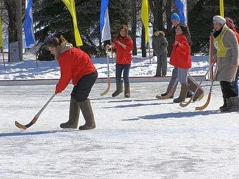 В Омске пройдет турнир по хоккею в валенках