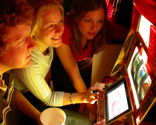 В начале года Минфин планирует разобраться с налогами для азартных игр