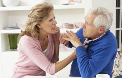 Психологи рассказали, почему пожилые пары часто ссорятся 