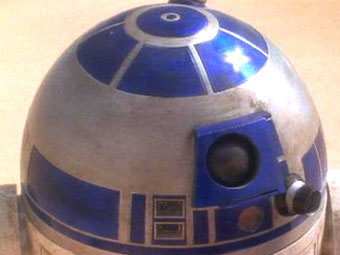 Возле Богучанской ГЭС предложили поставить гигантского R2D2 Возле Богучанской ГЭС предложили поставить гигантского R2D2