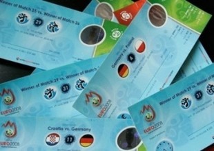 Поляки поймали украинца на продаже фальшивых билетов на Евро-2012