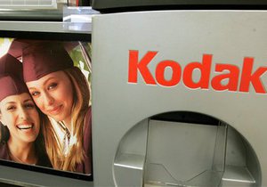 Kodak отказался от производства фотоаппаратов и видеокамер Kodak отказался от производства фотоаппаратов и видеокамер