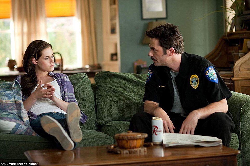 Уютный домик Беллы из \"Сумерек\" продали за 9 млн грн Уютный домик Беллы из \"Сумерек\" продали за 9 млн грн