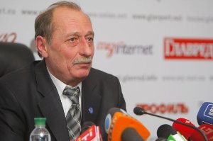 Синоптики просят Кабмин взять кредит для украинской гидрометслужбы Синоптики просят Кабмин взять кредит для украинской гидрометслужбы