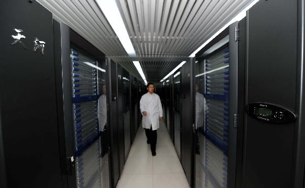 Китай разработает суперкомпьютер мощностью в 100 петафлопсов