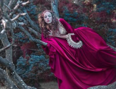 Фотограф из Польши превращает женщин в сказочных героинь. Фото