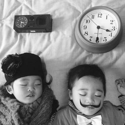 Спящие дети в забавных образах. Фото