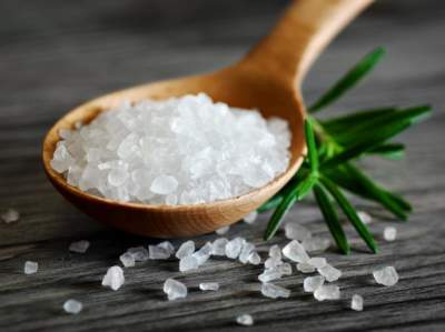 Врачи назвали безопасную для здоровья дозу соли