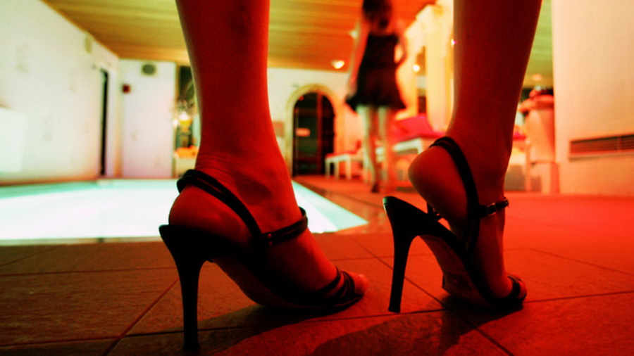  Ученые узнали, почему женщины становятся проститутками