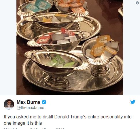 На фото Трампа с гамбургерами заметили подвох, в сети смеются