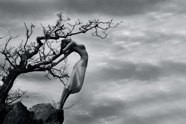 Свет и тепло: показали романтические фото ню Свет и тепло: показали романтические фото ню