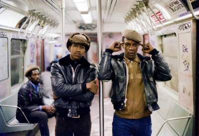 Старинные фотографии, которые показывают нью-йоркское метро с 80-х годов. Фото