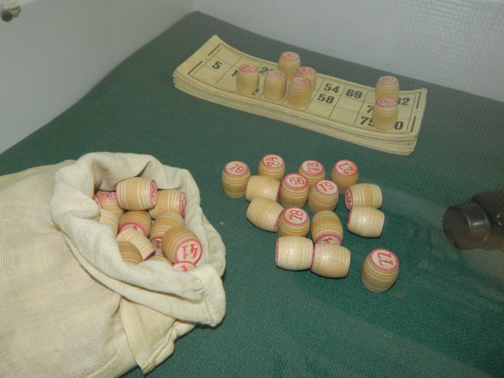 Жизнь без смартфона: как раньше развлекались жители Украины. ФОТО Жизнь без смартфона: как раньше развлекались жители Украины. ФОТО