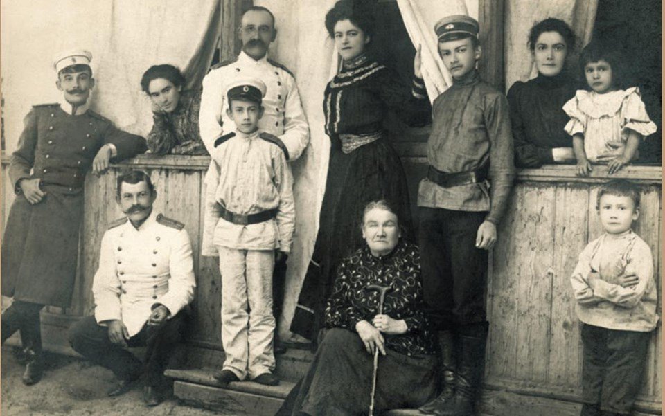 Чем занимались на дачах в конце ХІХ века. ФОТО Чем занимались на дачах в конце ХІХ века. ФОТО