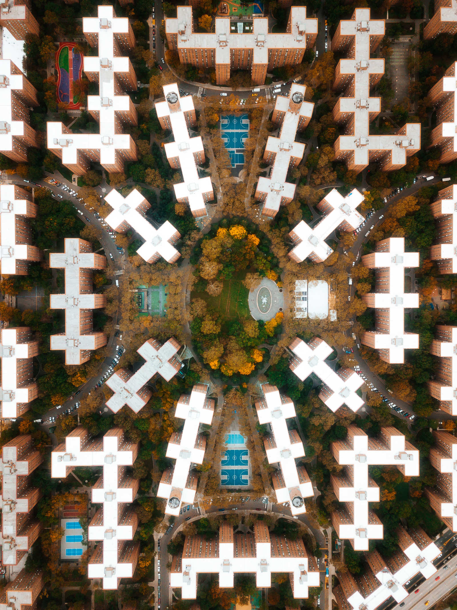 Фотограф показал Нью-Йорк с необычного ракурса. Фото Фотограф показал Нью-Йорк с необычного ракурса. Фото