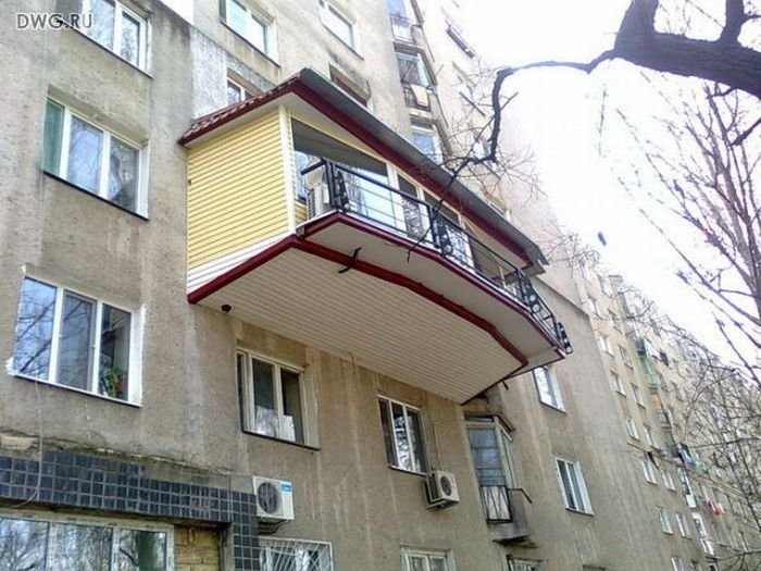 Забавные фотки странных балконов от дизайнеров-любителей Забавные фотки странных балконов от дизайнеров-любителей