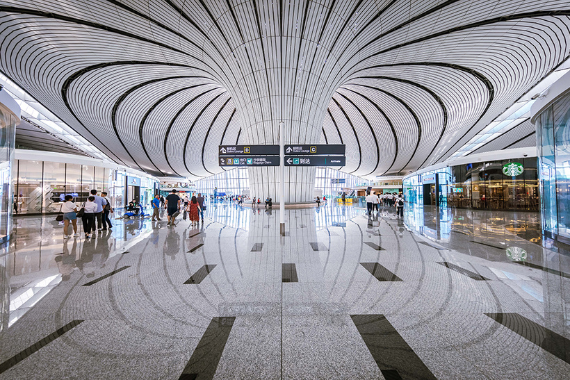 В КНР открыли крупнейший аэропорт