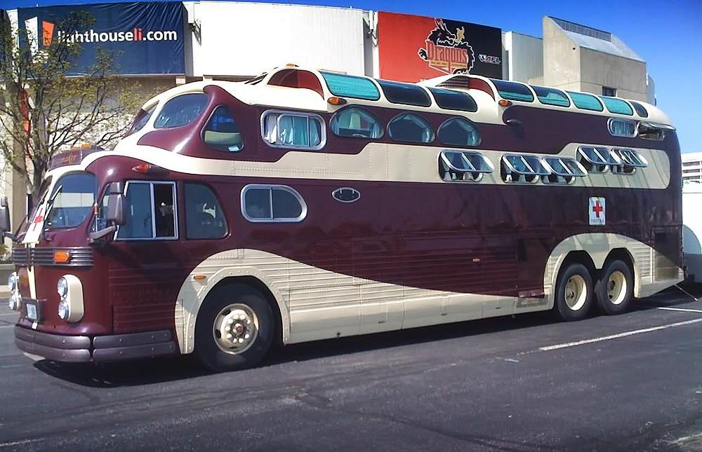 Подборка самых смешных моделей автобусов