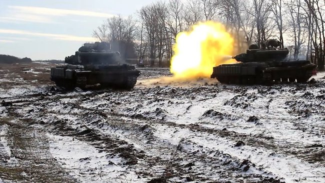 Учебные сборы командиров танковых подразделений проходят на Луганщине 04