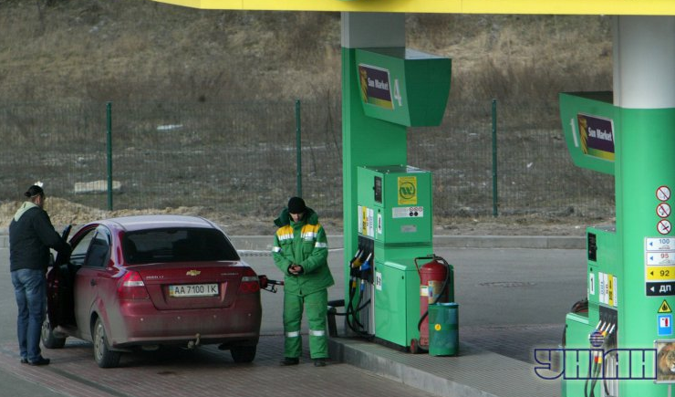 В Украине подскочили цены на бензин 