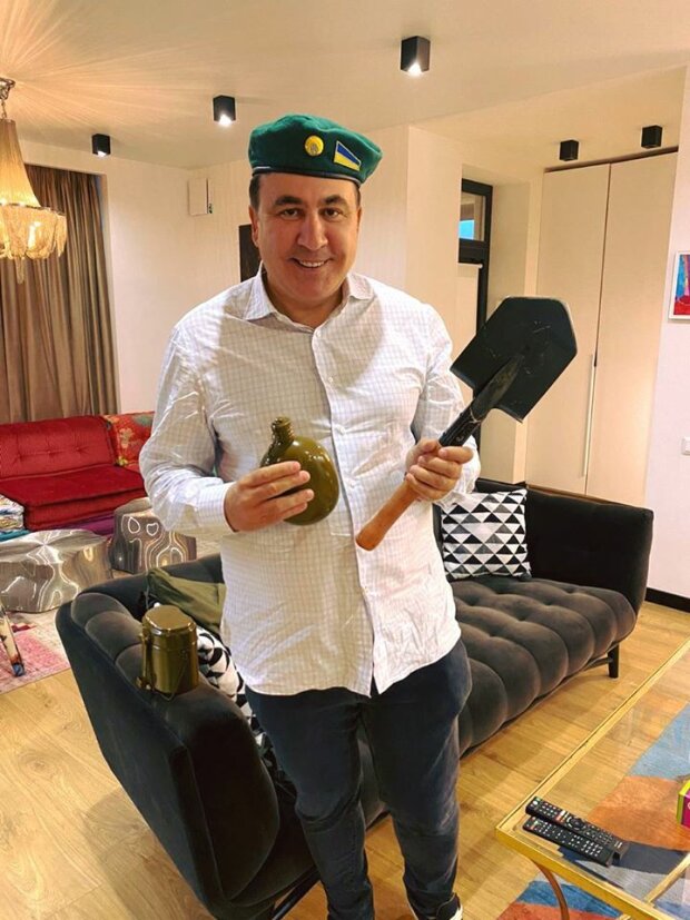 Саакашвили насмешил Украину необычным перформансом. ФОТО