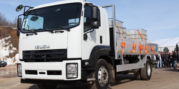 В Украине дебютируют грузовики Isuzu F-cерии