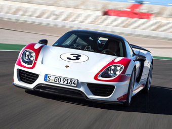Porsche отправит в ремонт свой каждый четвертый супергибрид