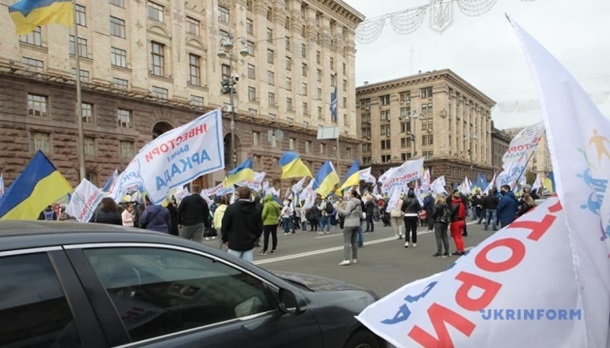 В Киеве бараны поучаствовали в акции протеста (ВИДЕО) В Киеве бараны поучаствовали в акции протеста (ВИДЕО)