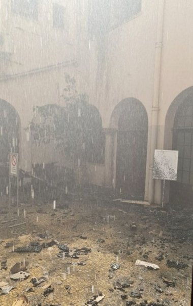 последсвтия пожара в парламенте юар пожар в юар