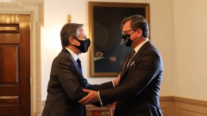 Кулеба пожелал госсекретарю США удачи на переговорах с Россией