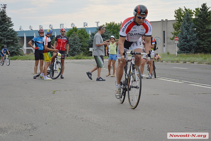 Соревнования ветеранов велоспорта в Николаеве. ФОТОРЕПОРТАЖ