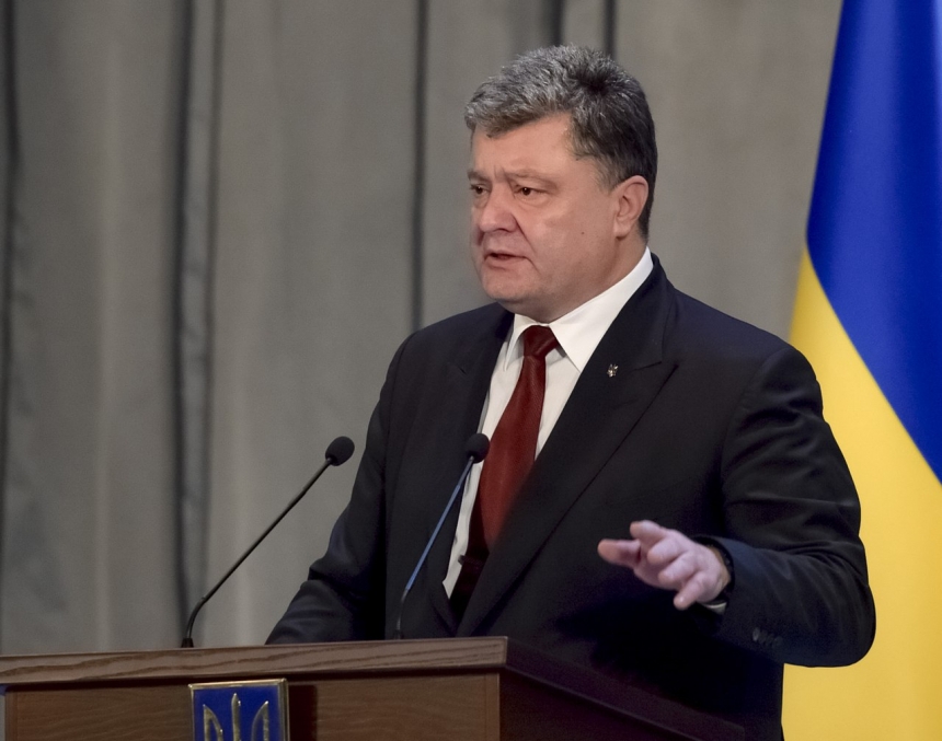 Порошенко назвал последние события на Майдане провокацией