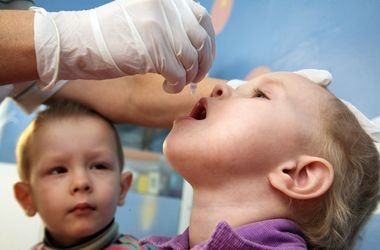 В стране катастрофа с вакцинами. МОЗ: это вопрос нацбезопасности