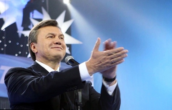 Янукович хочет возвращения Крыма в состав Украины