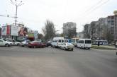 В центре Николаева «Hyundai» подрезал маршрутку
