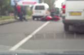 На проспекте Ленина мотоциклист врезался в «Пежо»