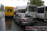 Из-за столкнувшихся в центре Николаева автомобилей на проспекте Ленина образовалась огромная пробка