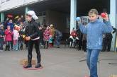 В Южноукраинске спасатели провели для детей «Дворовую ЧСку»