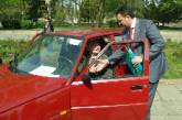 Автомобили для николаевских инвалидов в подарок от государства
