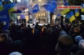 В Николаеве пикет под облсоветом: "Это не народовластие — это власть толпы"