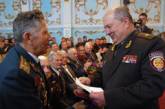 Николаевские спасатели и милиционеры поздравили ветеранов ВОВ