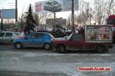 В Николаеве возле автовокзала столкнулись «Иж» и «Пежо»