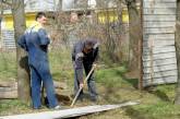 В Николаеве в лесопарковой зоне начато строительство. Жители требуют у городской власти разобраться